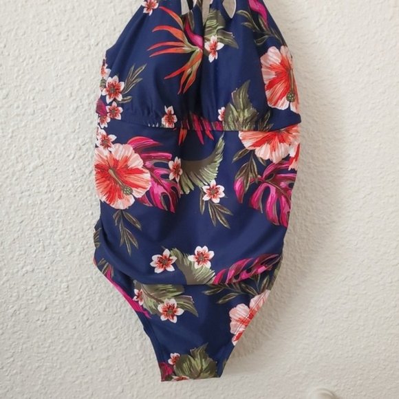 Kona Sol Navy Floral Keyhole Strap One Piece - Picture 3 of 6
